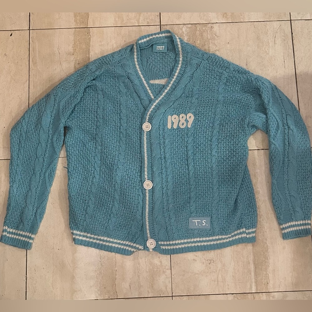 Original Limited Edition 1989 (Taylor’s Version) Cardigan